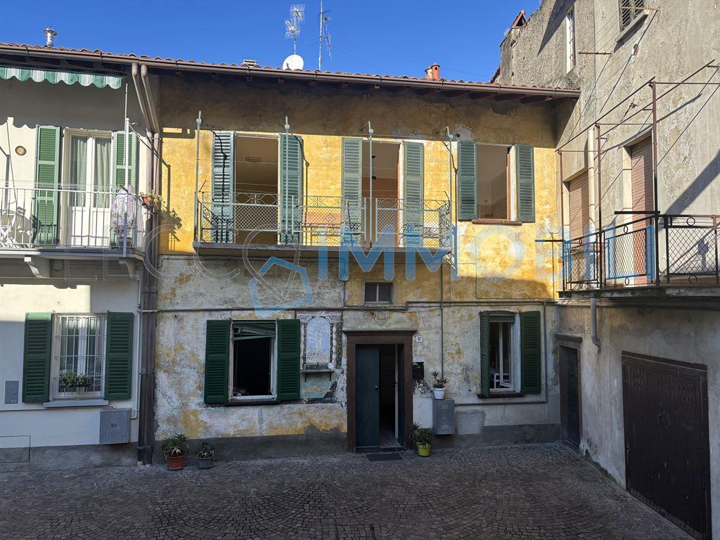 CASA IN VIA SAN ROCCO