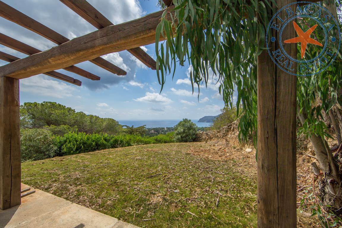 ELBA - CAPOLIVERI - LACONA - VILLA CON VISTA MARE