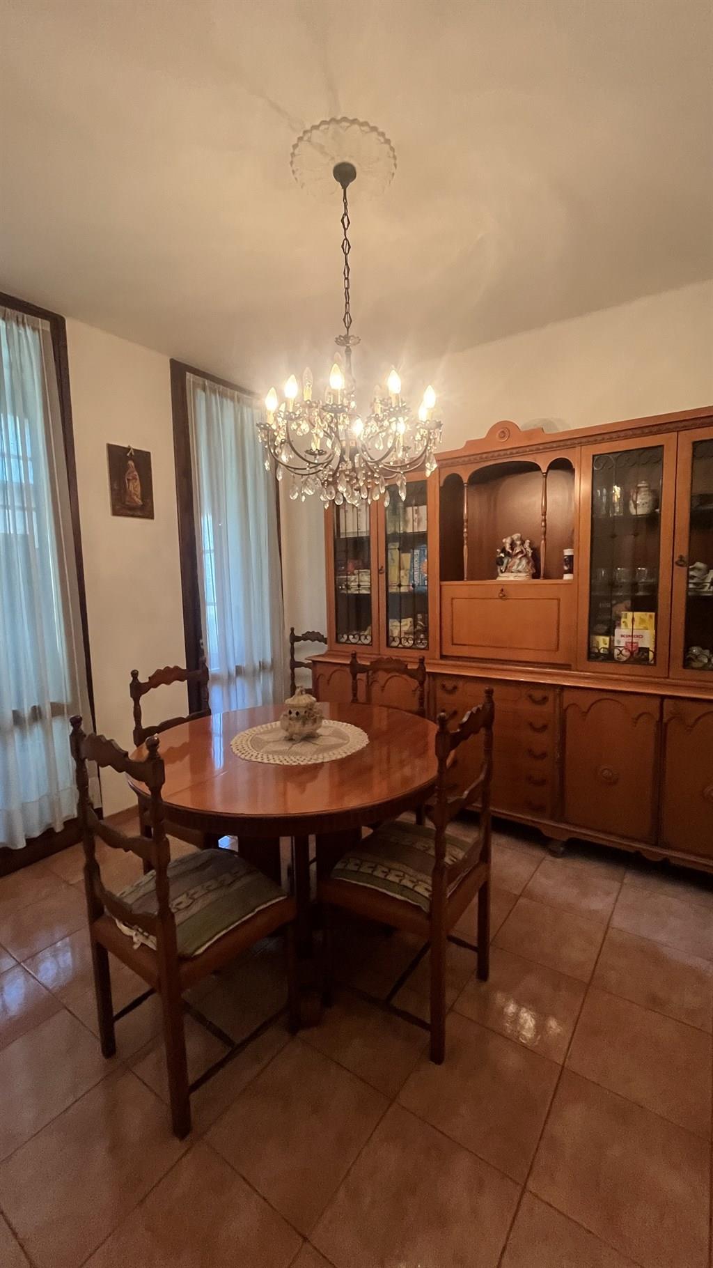 Villetta a schiera su due livelli nel Villaggio INA a Cesate