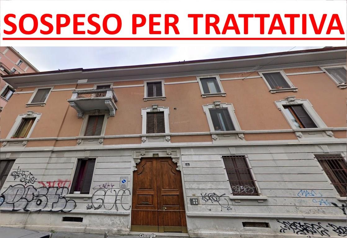 Zona Isola: Trilocale, ristrutturato ed arredato. € 1.600 mensili spese incluse - Per informazioni e/ appuntamenti: Milano Servizi Immobiliari srl - Tel. 02.688.08.11 r.a. - zorzini@milanoservizi.eu