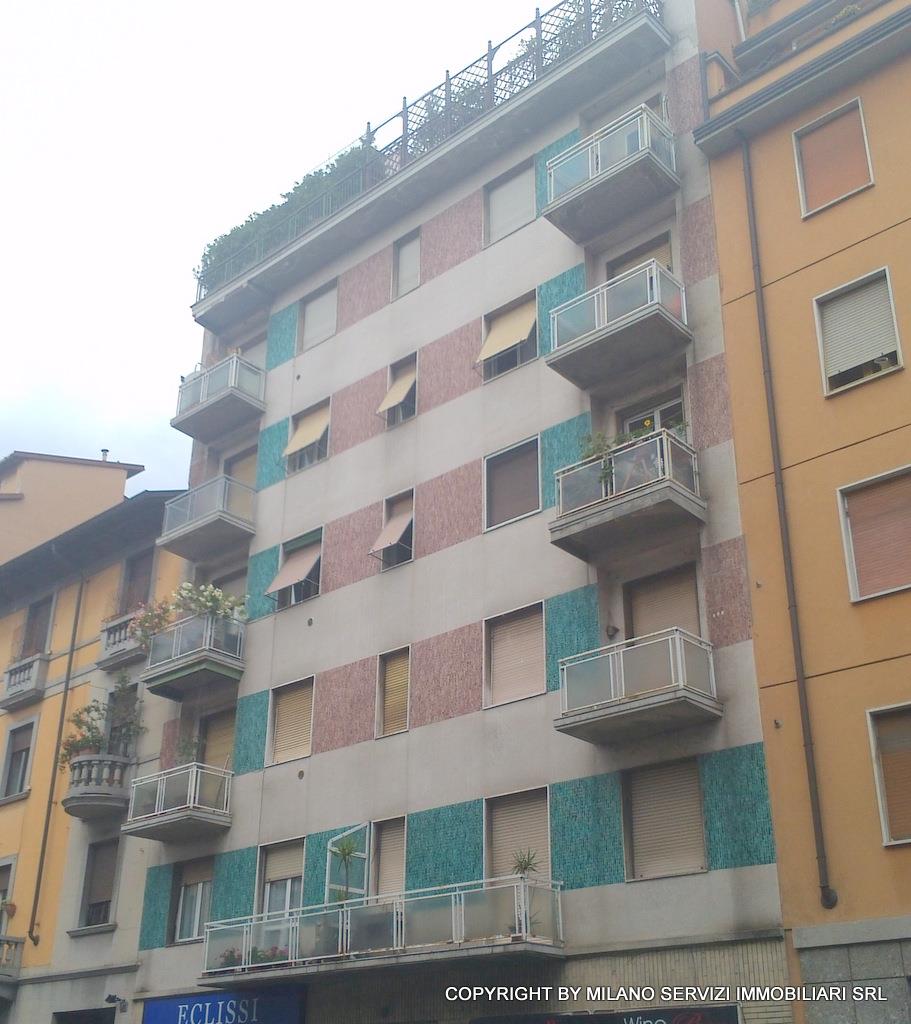 Zona Isola: Libero Bilocale in Locazione