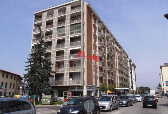 UFFICIO/NEGOZIO - UDINE PIAZZALE OSOPPO