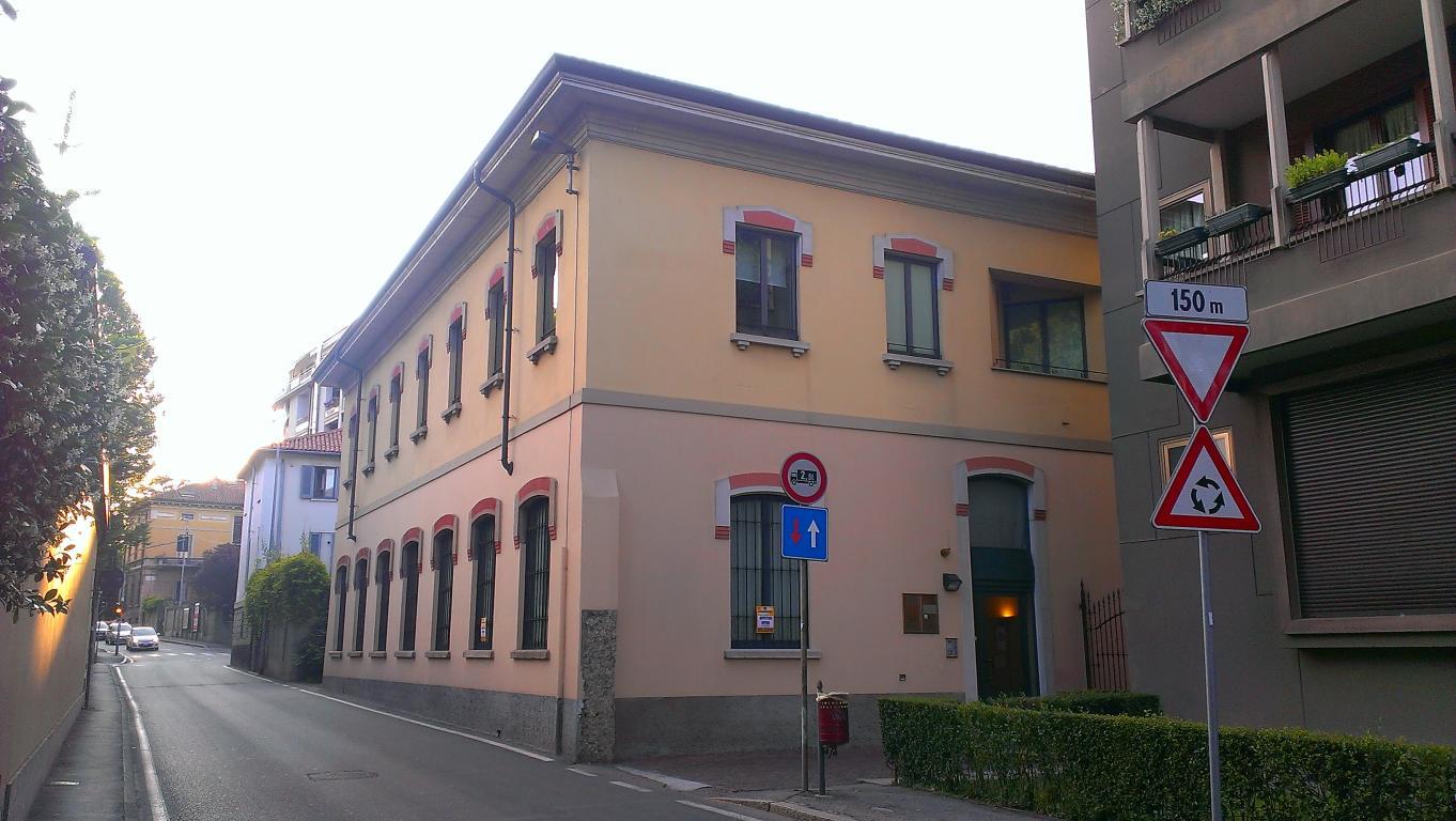 Monza centro - ufficio 3 vani