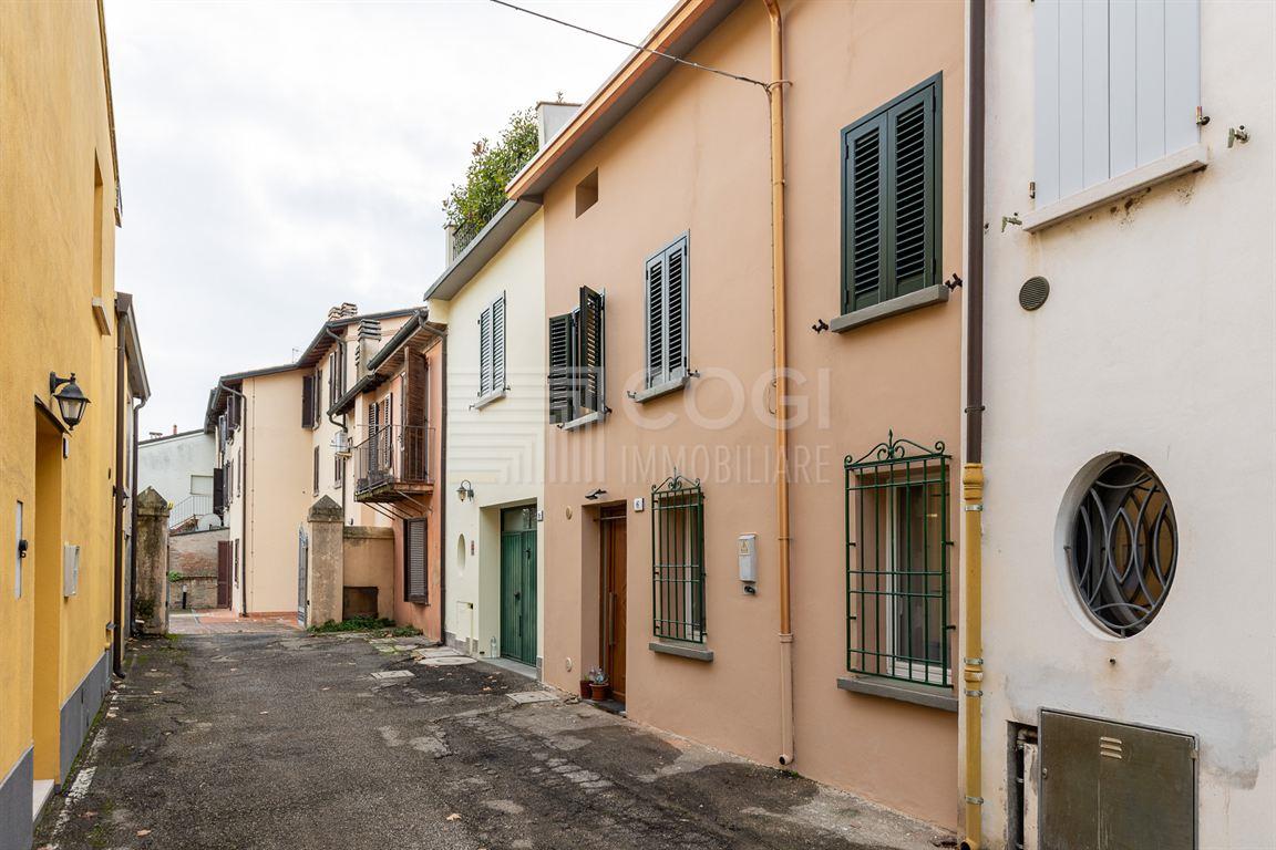 Casa semindipendente ristrutturata in centro a Bagnara di Romagna