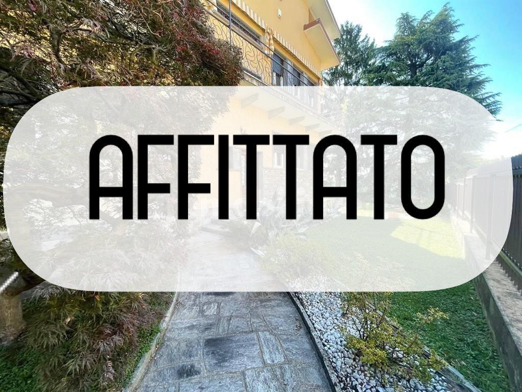 un casa singola.. ottimo trilocale arredato + posto auto