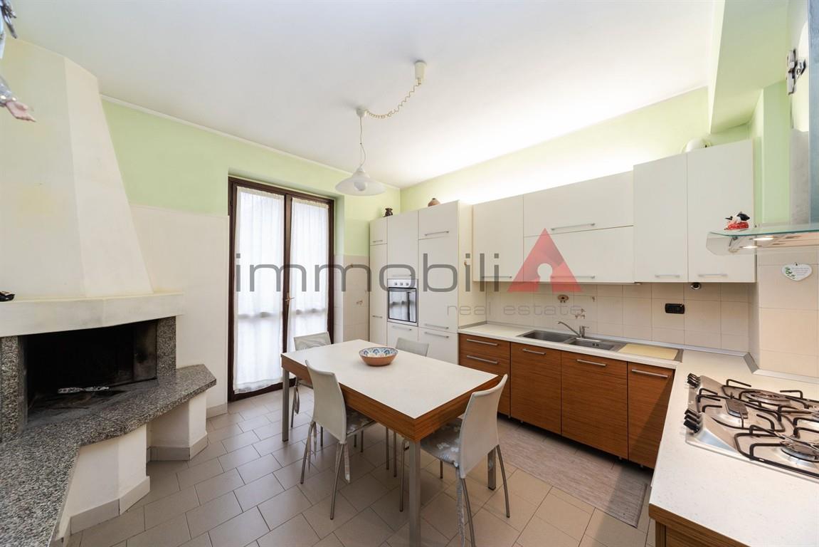 Nova Milanese - Casa semindipendente euro 295.000,00