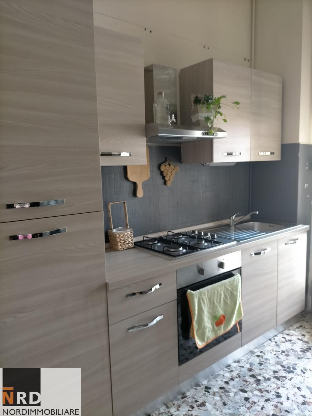 Ampio ed Elegante QUADRILOCALE - NON Arredato