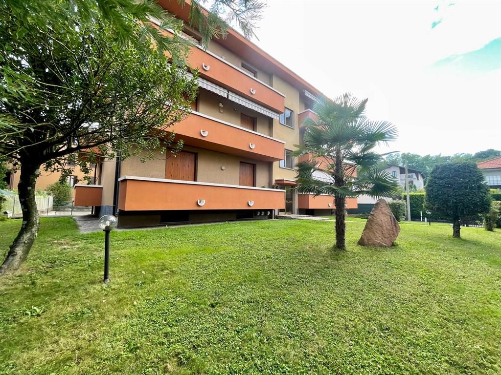 panoramico trilocale balconato + box e cantina.. ibero subito