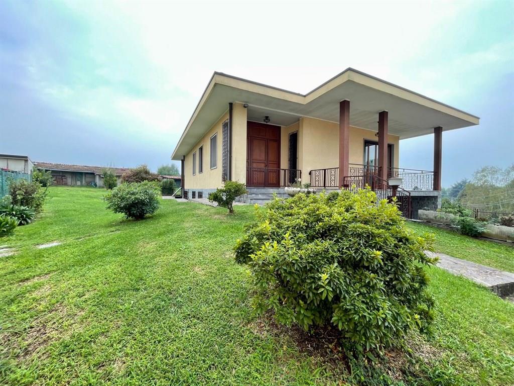 Casale Litta – Villa singola arredata con giardino € 1500 mensili – Disponibile dal 15 ottobre