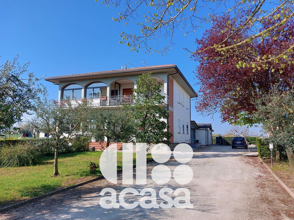 CASA BIFAMILIARE NELLE PRIME CAMPAGNE