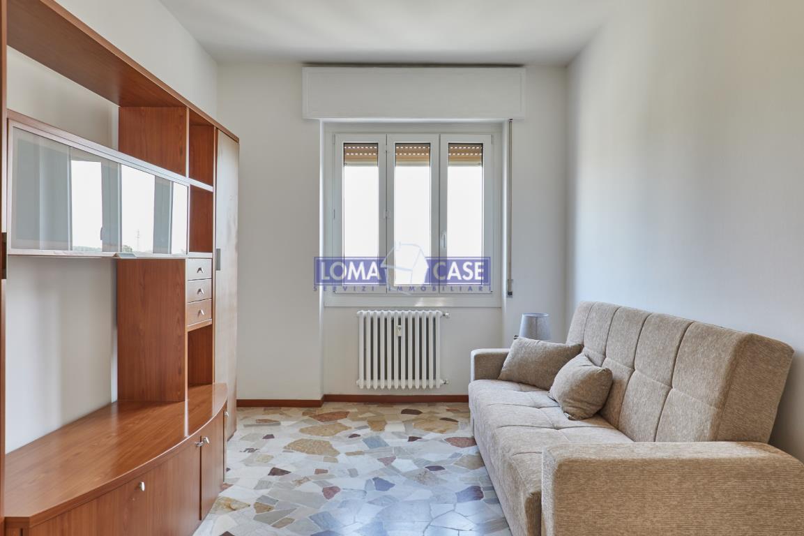 Usmate velate  , trilocale in locazione