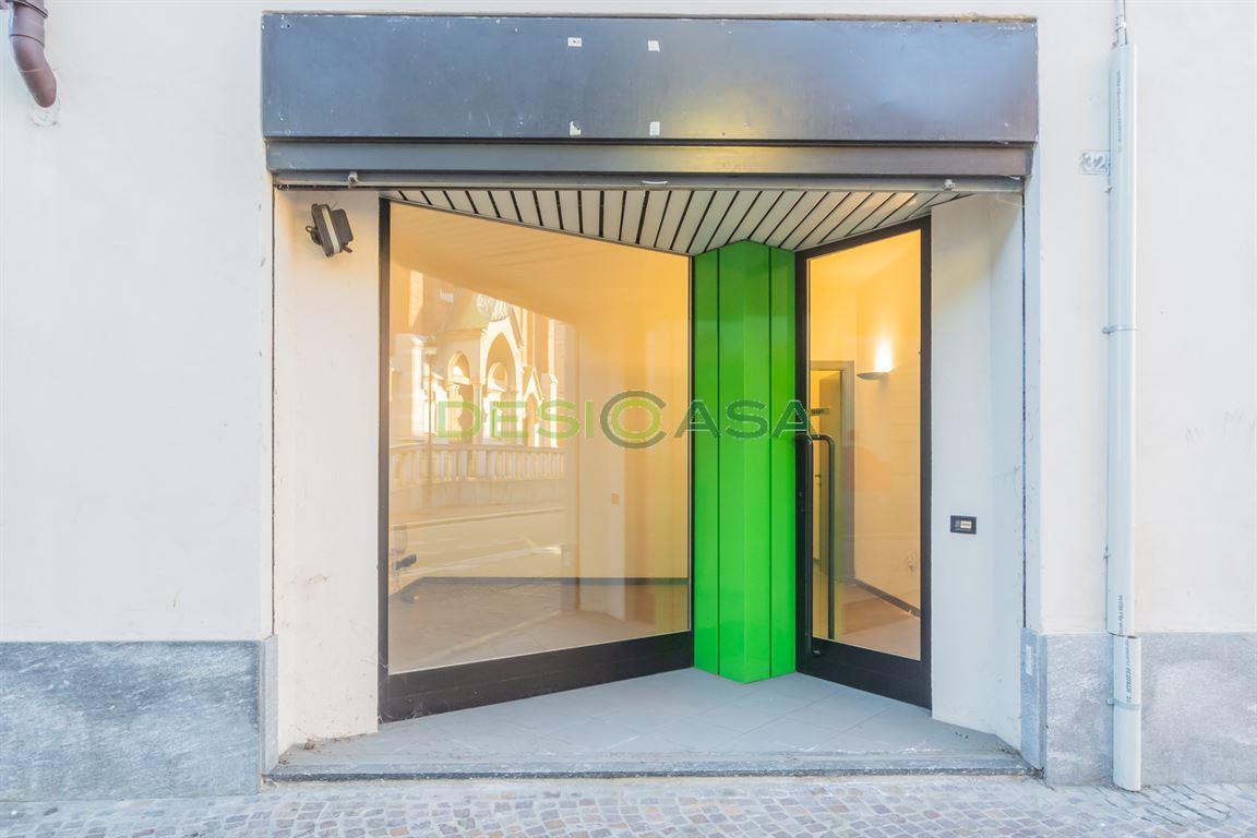 Ufficio in vendita a Desio