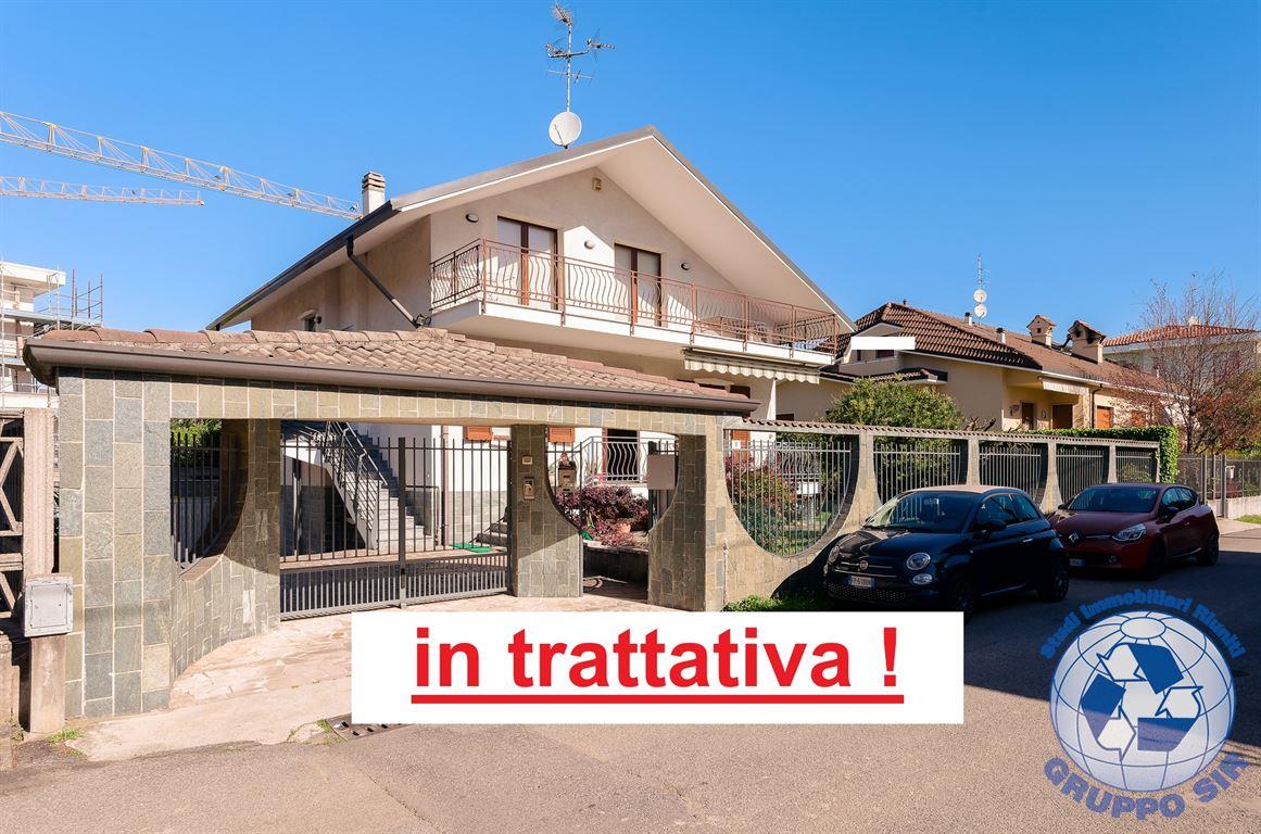Villasanta, S. Alessandro, appartamento in villa bifamigliare con box doppio