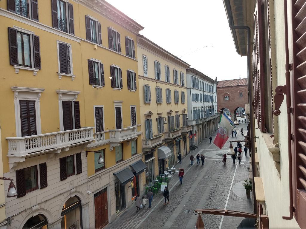 Tre locali in casa d'epoca Monza centro storico