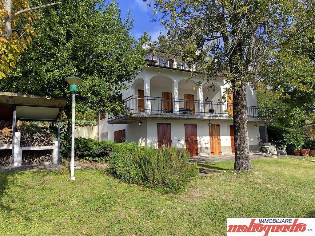 VILLA INDIPENDENTE CON AMPIO GIARDINO SULLE COLLINE DI MONTE S. PIETRO
