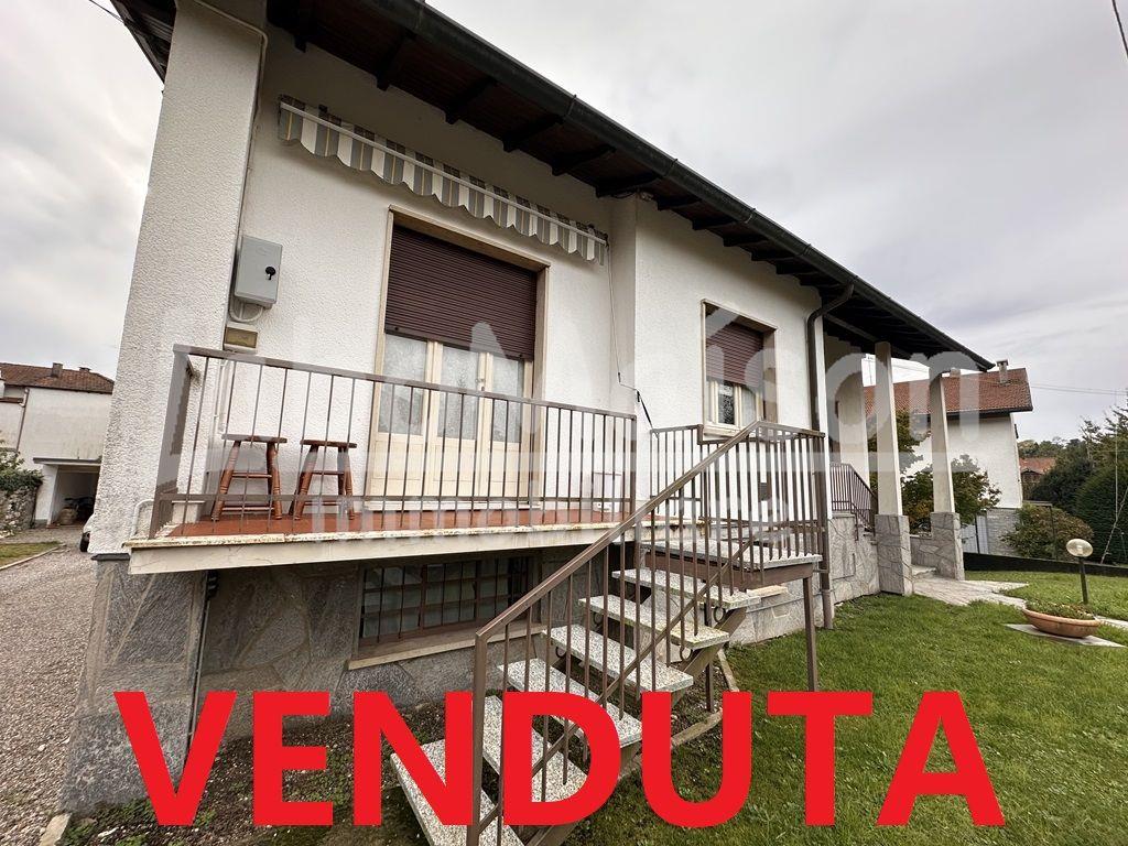 GAVIRATE VILLA SINGOLA