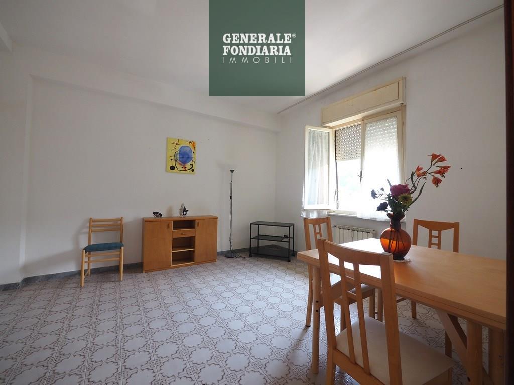 Appartamento in centro a Pian di Follo.