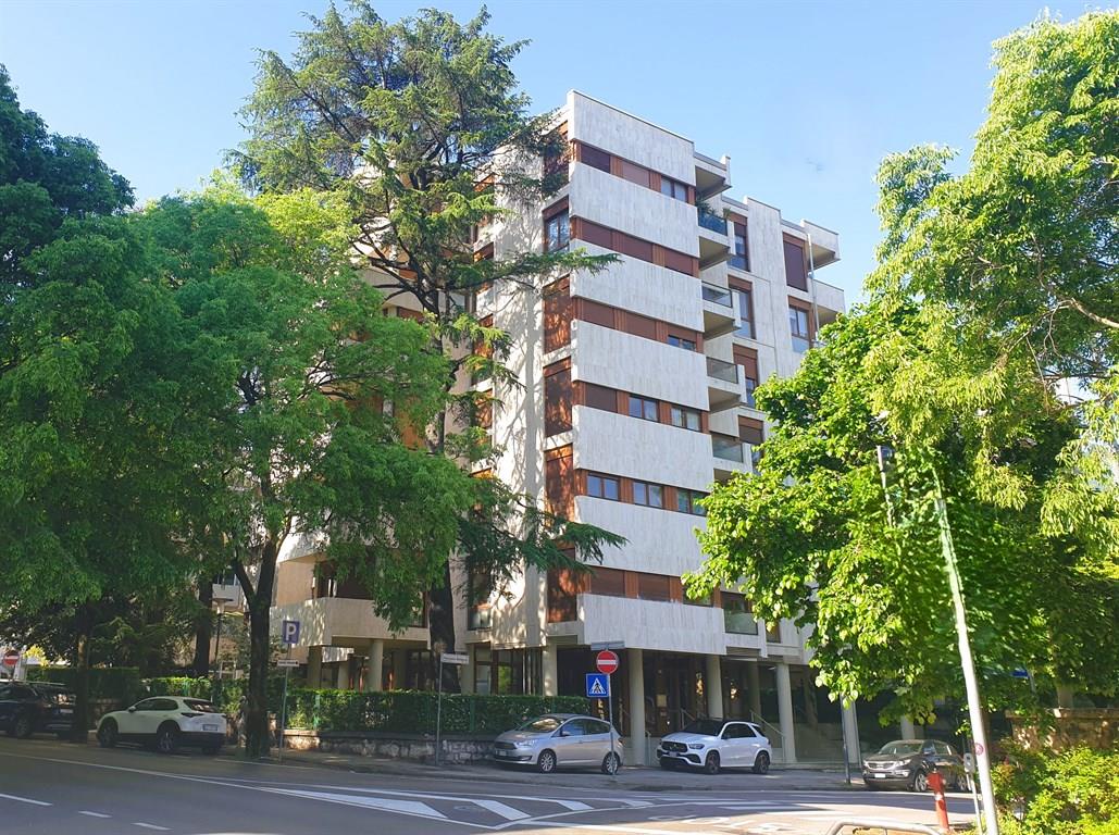 3 stanze  in zona Santa Chiara