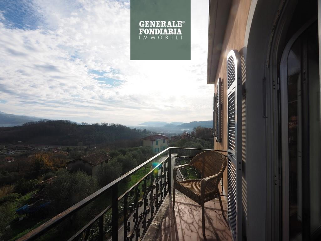 Residenza in vendita, Ceparana.