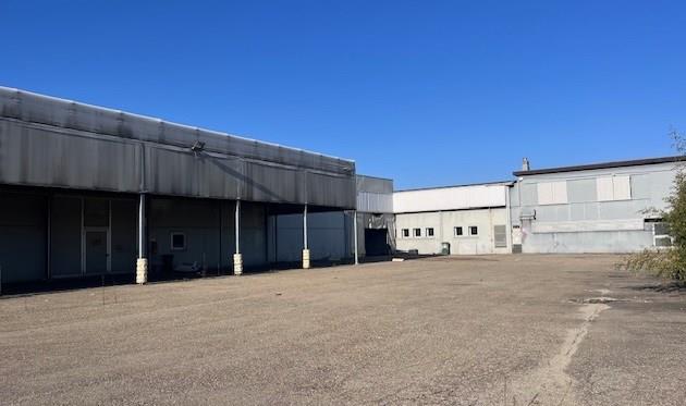 Castel Maggiore - Vendesi capannone