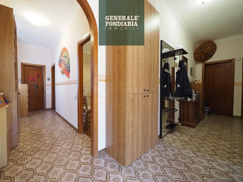 Appartamento in bifamigliare, San Venerio.