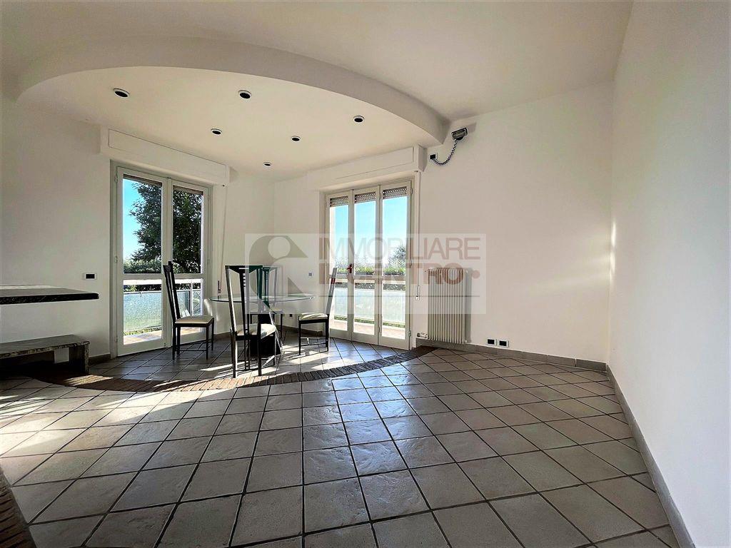 Quadrilocale con giardino