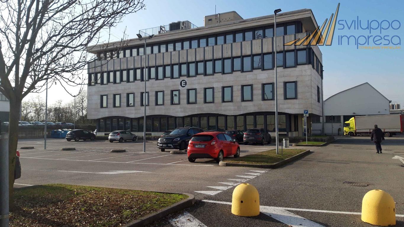UFFICIO ARREDATO IN AFFITTO A CAPONAGO