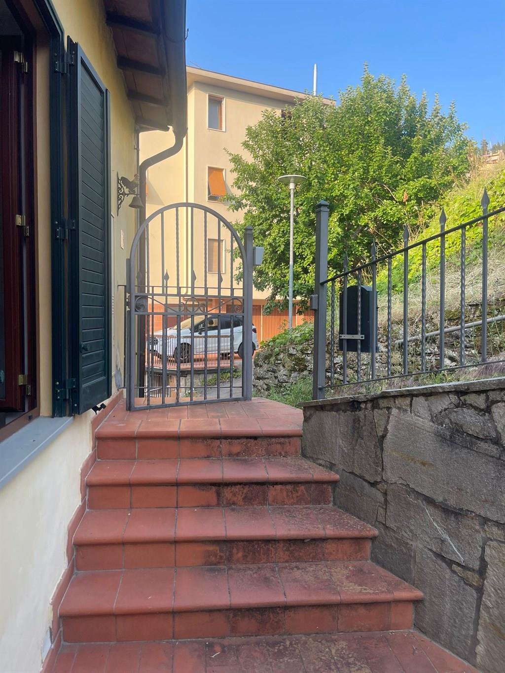 VENDESI AMPIO QUADRILOCALE A TOSI