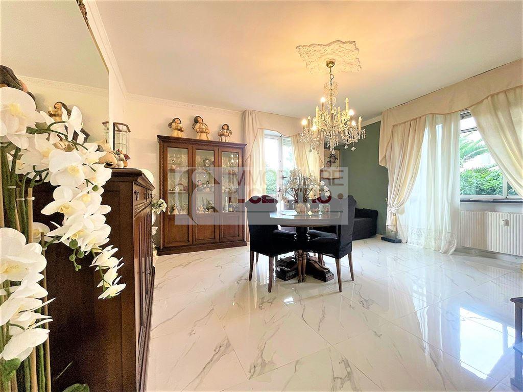 Appartamento con giardino e posto auto