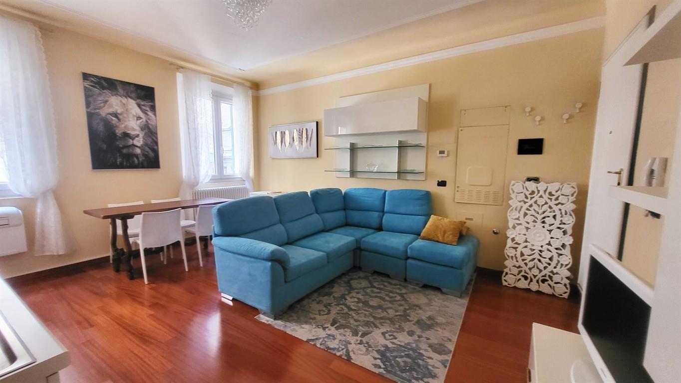 BOLOGNA - ad.ze Via Orefici