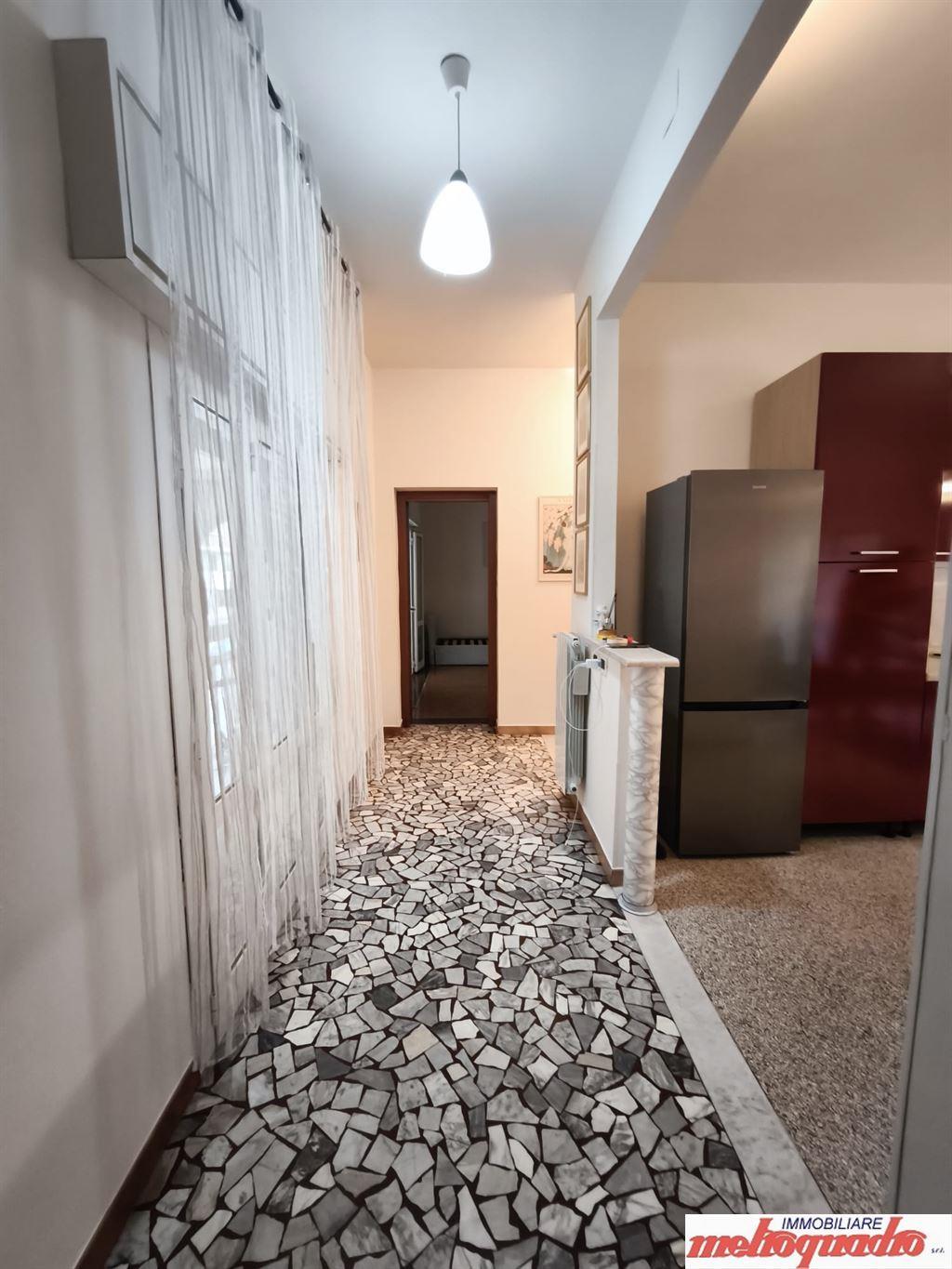 APPARTAMENTO IN AFFITTO IN VIA DEL BORGO DI SAN PIETRO, ZONA IRNERIO