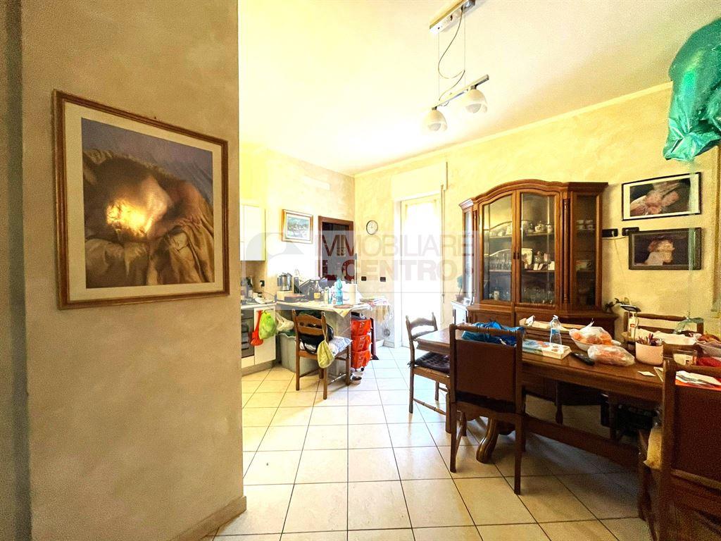 Appartamento con cantina.