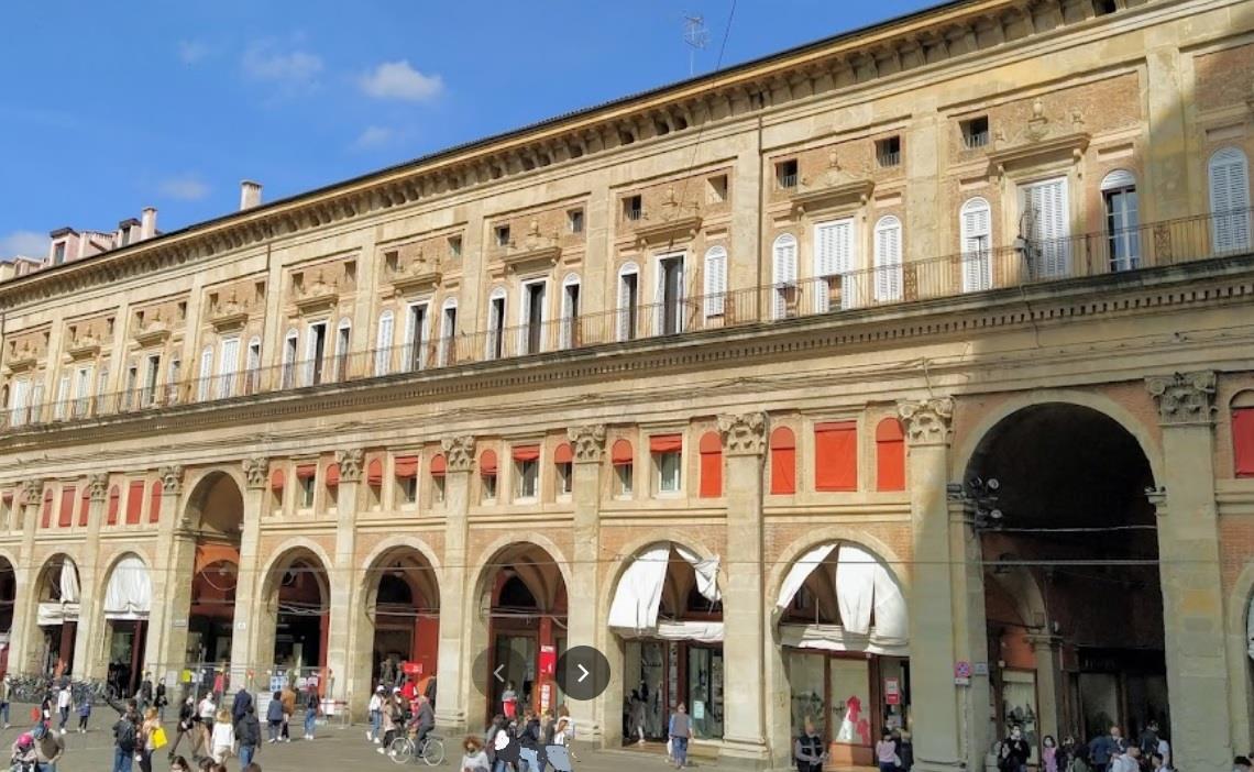 Bologna Centro Storico - Affittasi ufficio