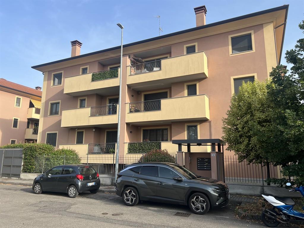 3 locali recente con giardino