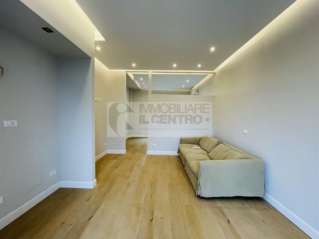 Appartamento 4 vani completamente ristrutturato.