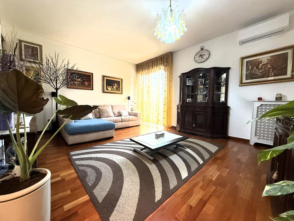 Sesto San Giovanni (MI) – Al confine con Milano e a due passi dal Parco Nord