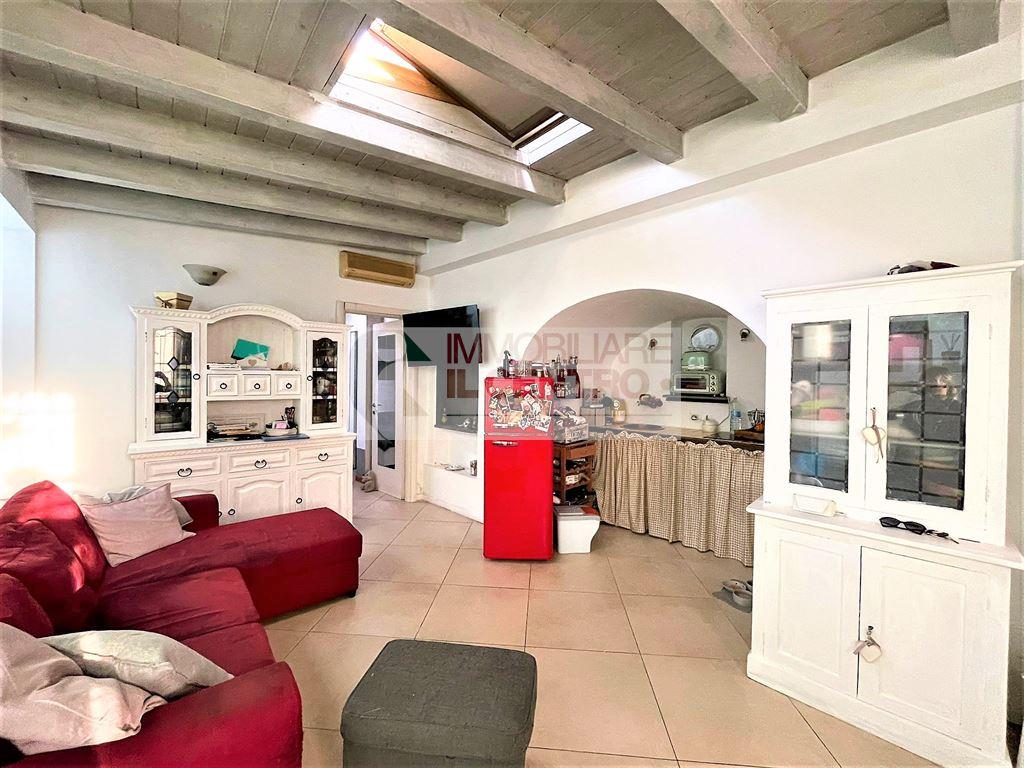 Bilocale con ingresso indipendente.