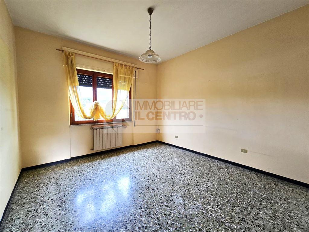 APPARTAMENTO 4 VANI CON CANTINA