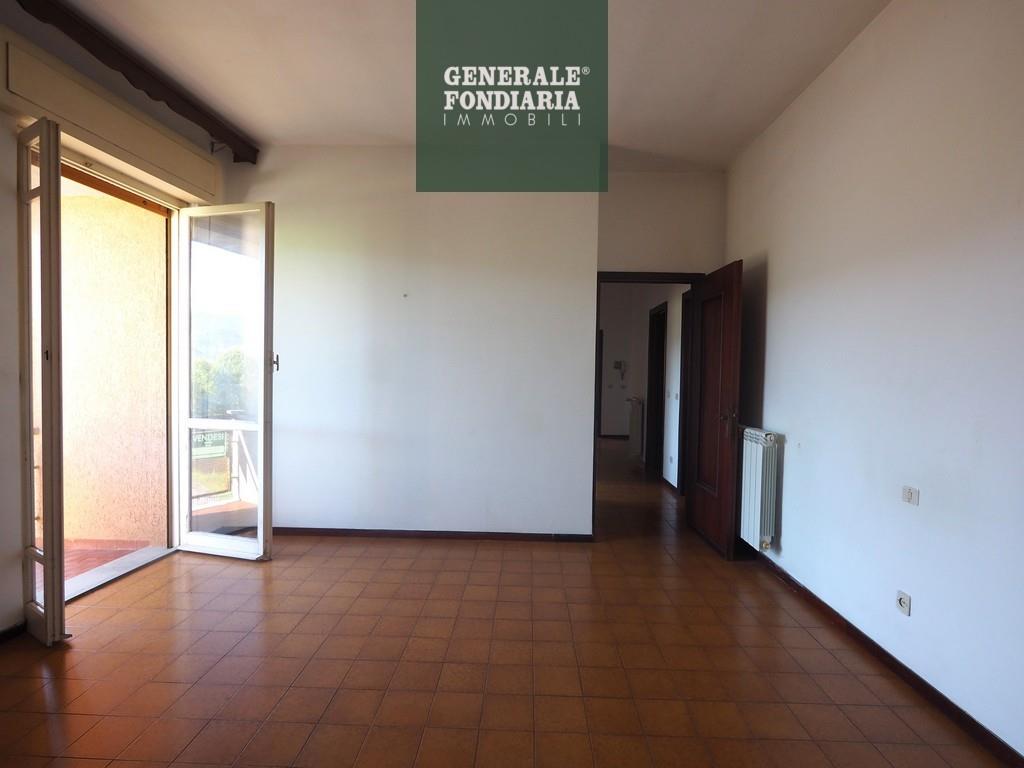 Spazioso appartamento, Pian di Follo.