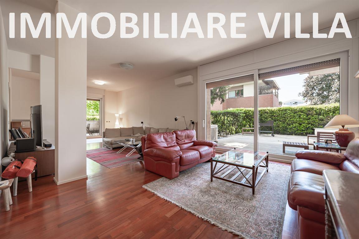 Appartamento in villa con giardino