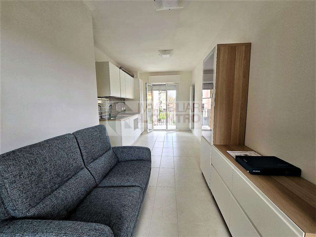 Bilocale con posto auto.