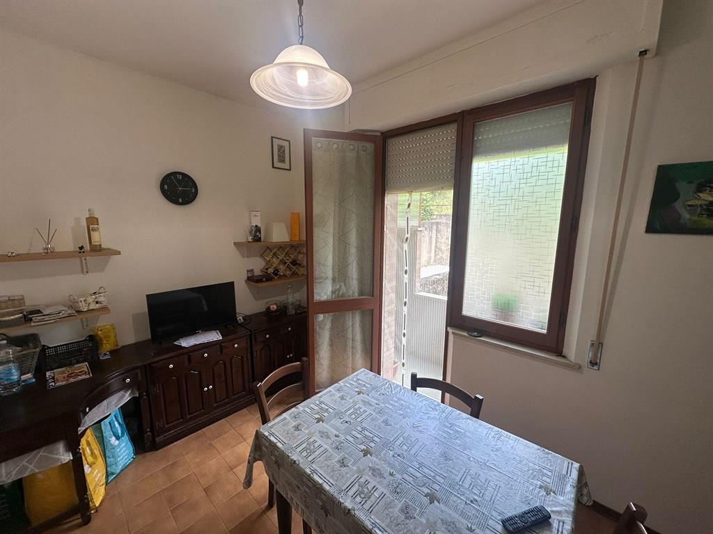 Zona Via Mentana, appartamento di 90 mq