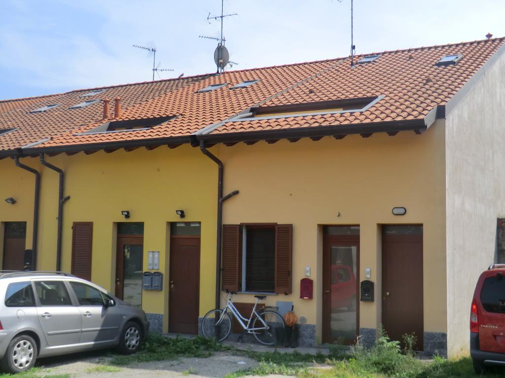 Gessate - Bilocale con sottotetto in cascina storica! Disponibile dal 1° Luglio 2025.