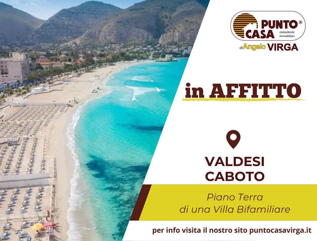 VALDESI - CABOTO | Intero piano terra di una villa bifamiliare con giardino e terrazze a pochi metri dal mare di Valdesi