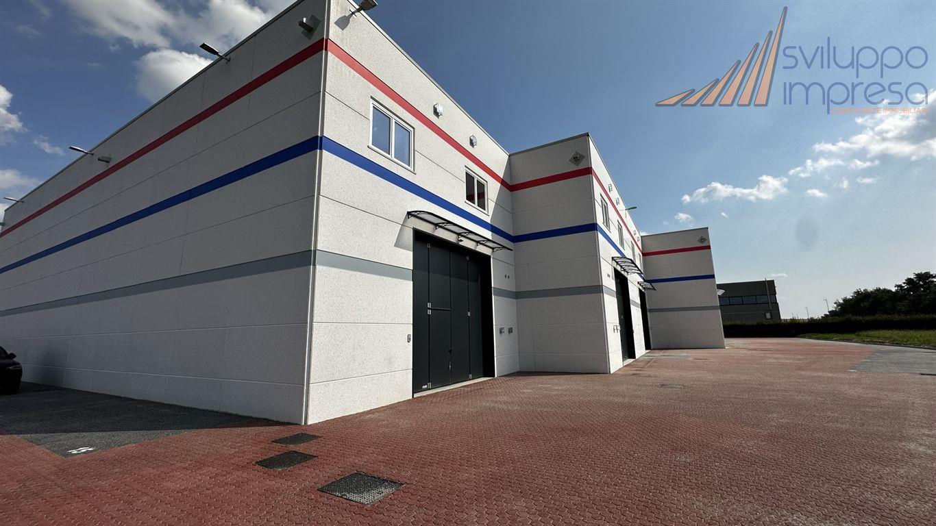 CAPANNONE DI NUOVA COSTRUZIONE IN AFFITTO A VIMERCATE