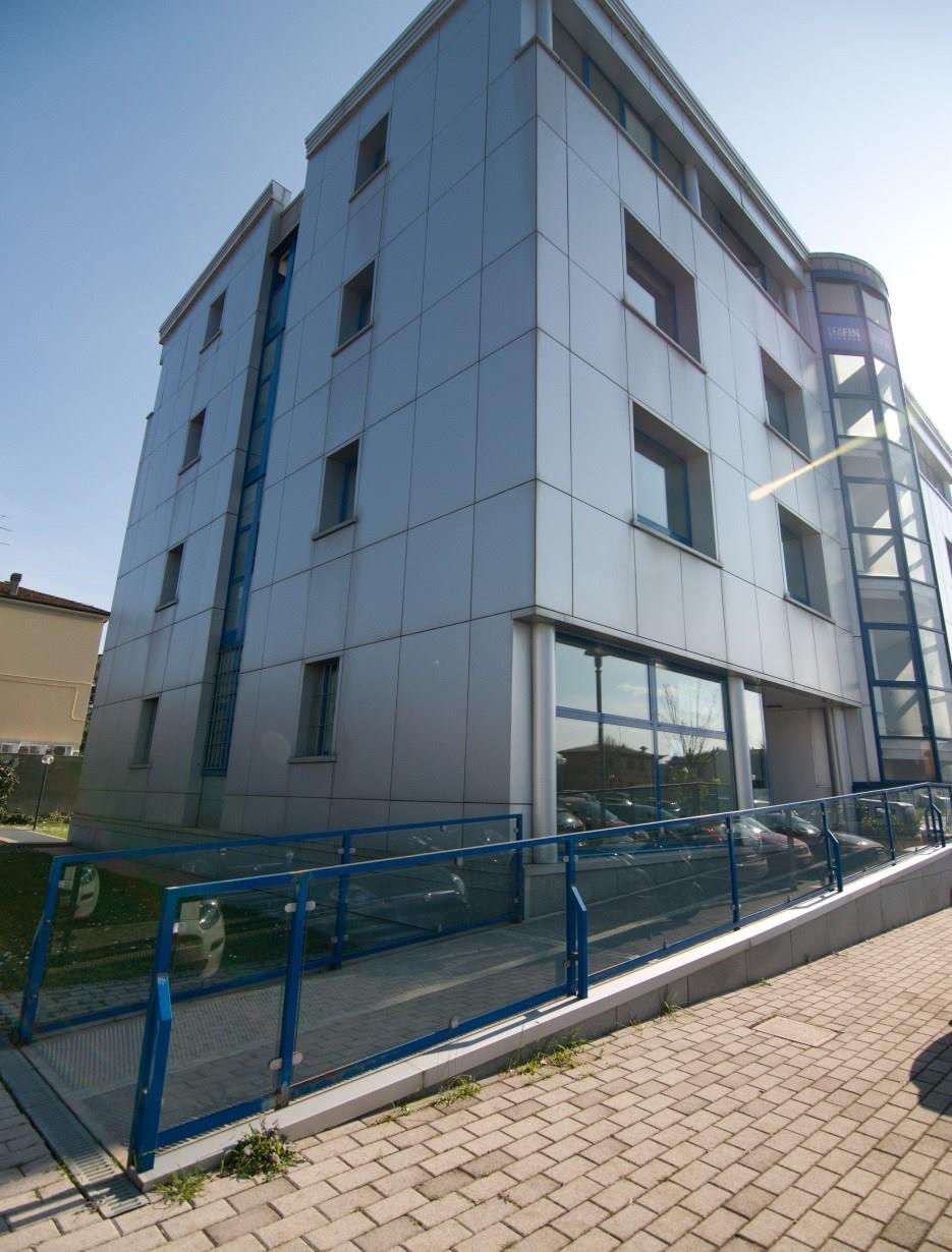 AFFITTASI UFFICIO - CORTICELLA (BO)