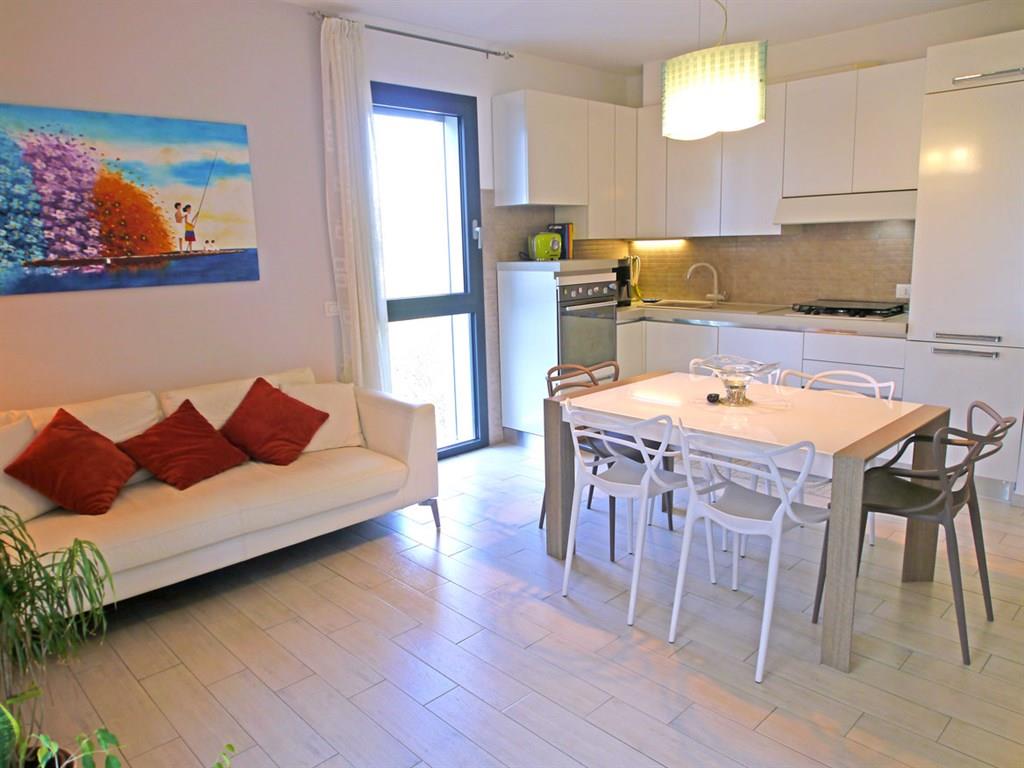 SIENA, ZONA STAZIONE. Appartamento nuovo,con posto auto