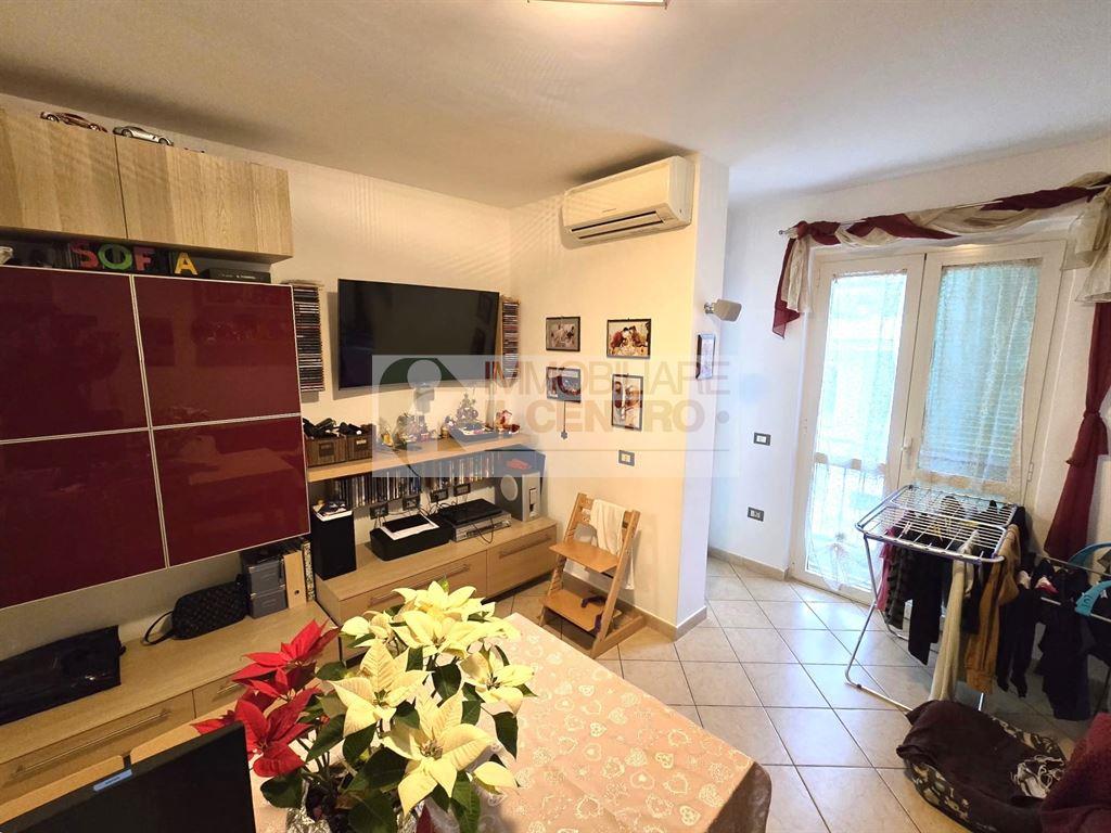 Appartamento su 2 livelli con posto auto