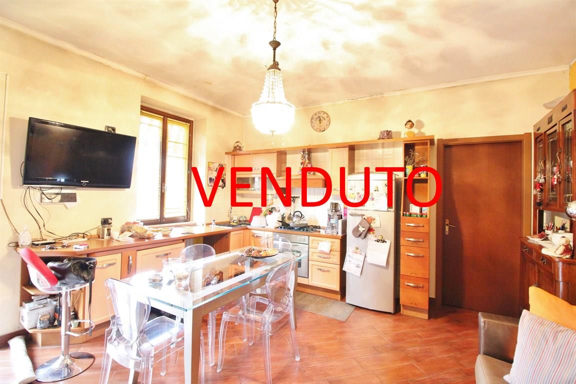 TRILOCALE RISTRUTTURATO CON BOX