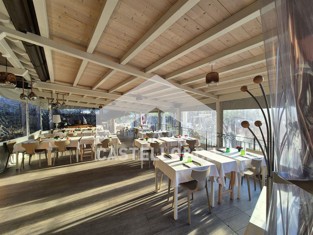 Proprietà con grande parco